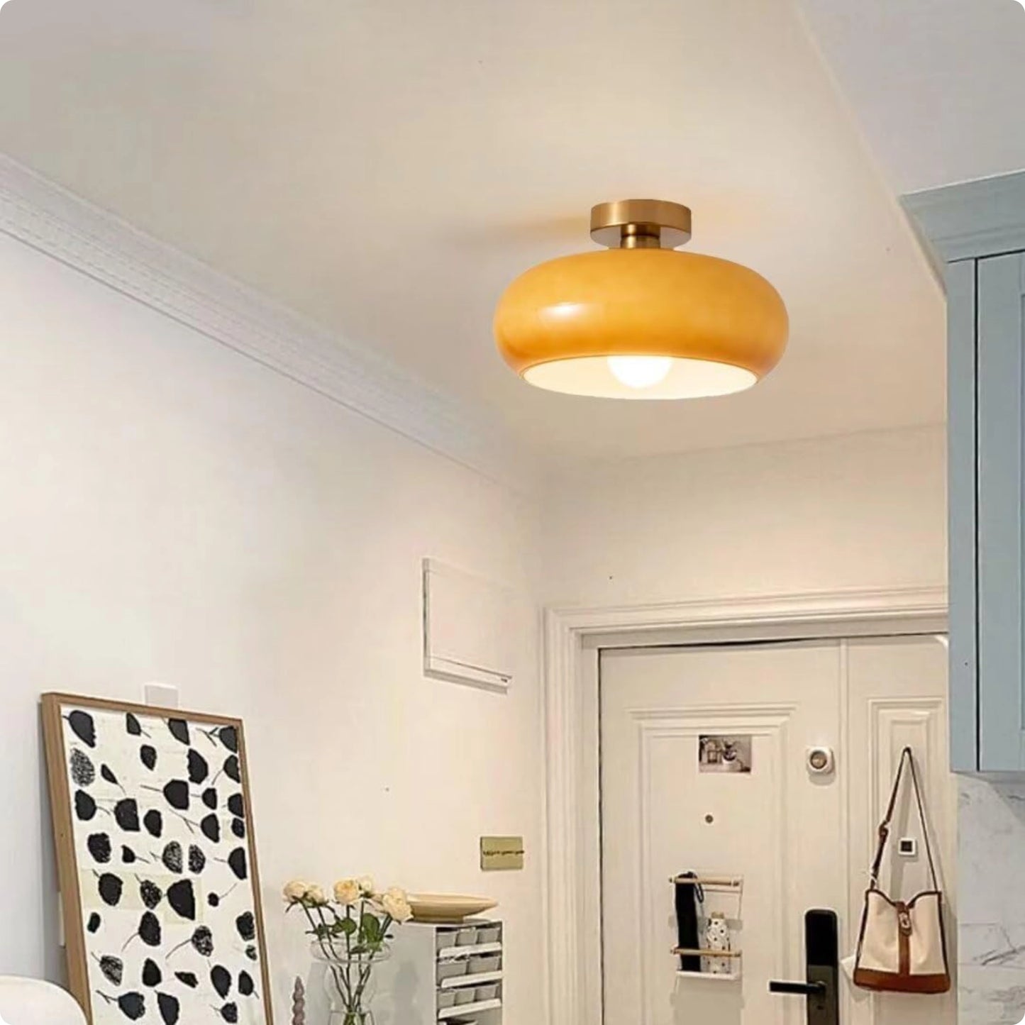 Plafonnier design en verre soufflé orange et blanc avec éclairage LED doux - PlafonnierDeco