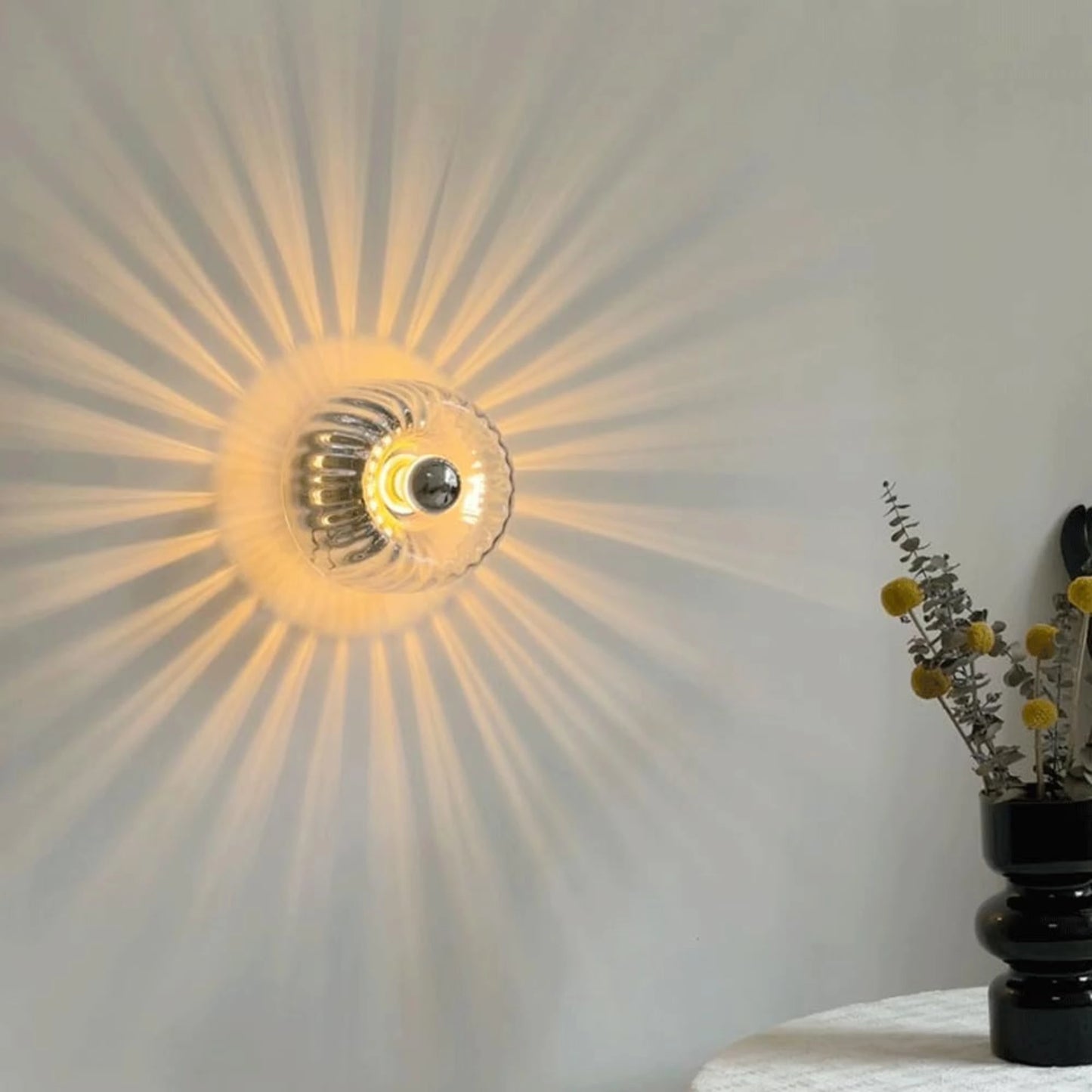 Plafonnier en verre Bauhaus avec effet de lumière or ou argent