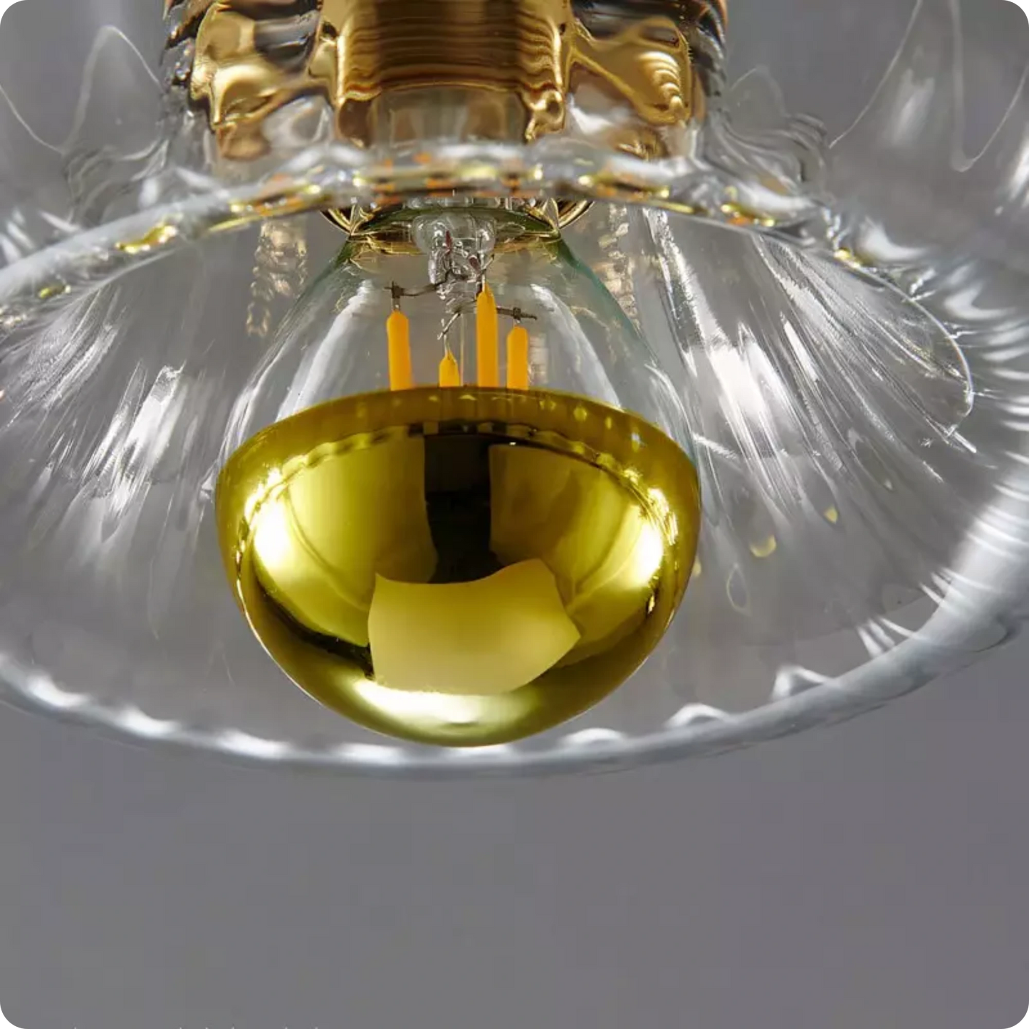 Plafonnier en verre Bauhaus avec effet de lumière or ou argent