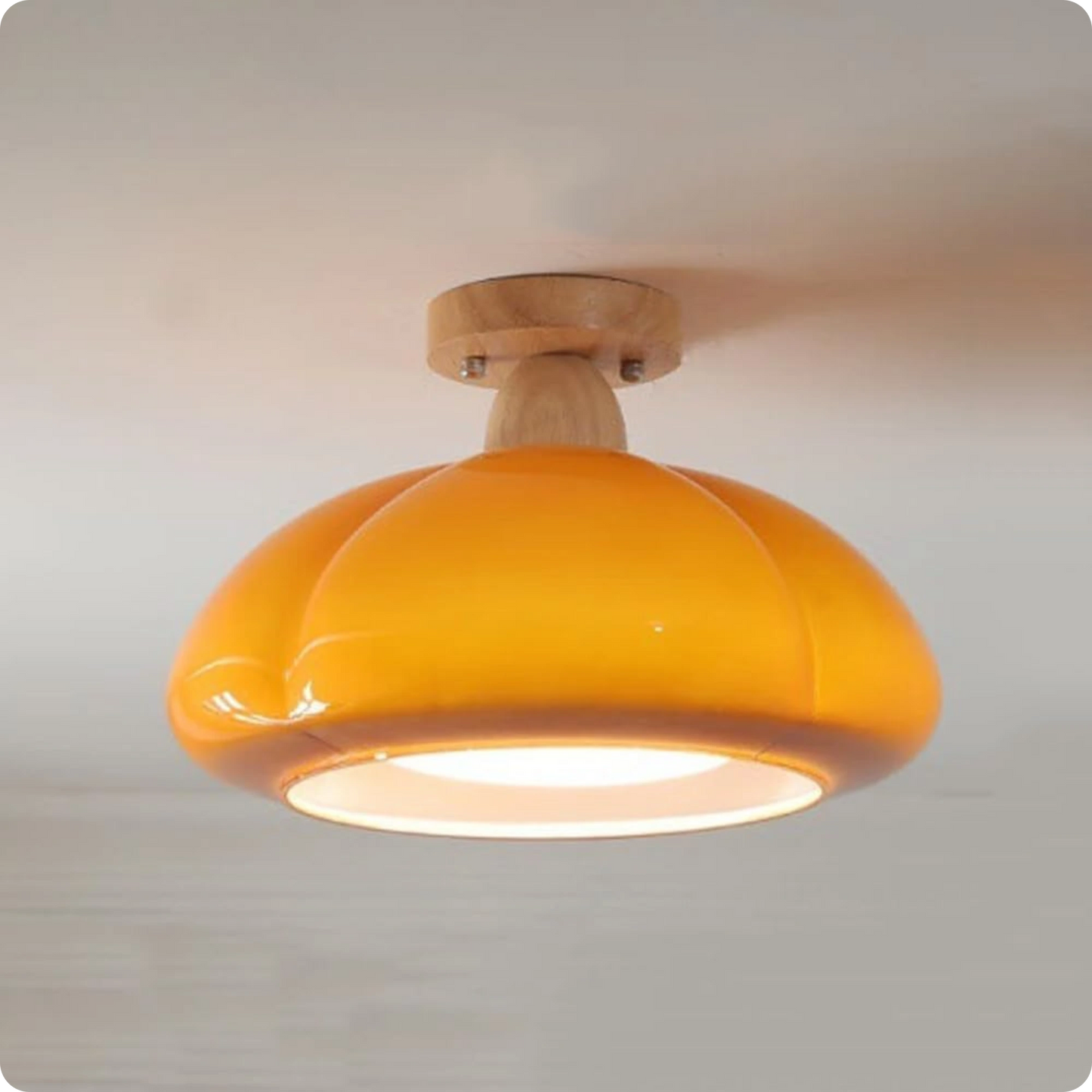 Plafonnier moderne en résine et cuivre avec ampoule LED pour un éclairage doux