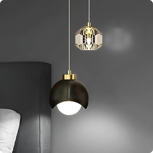 Plafonnier Suspendu Cristal et Métal Doré - Style Nordique avec Ampoules LED - PlafonnierDeco