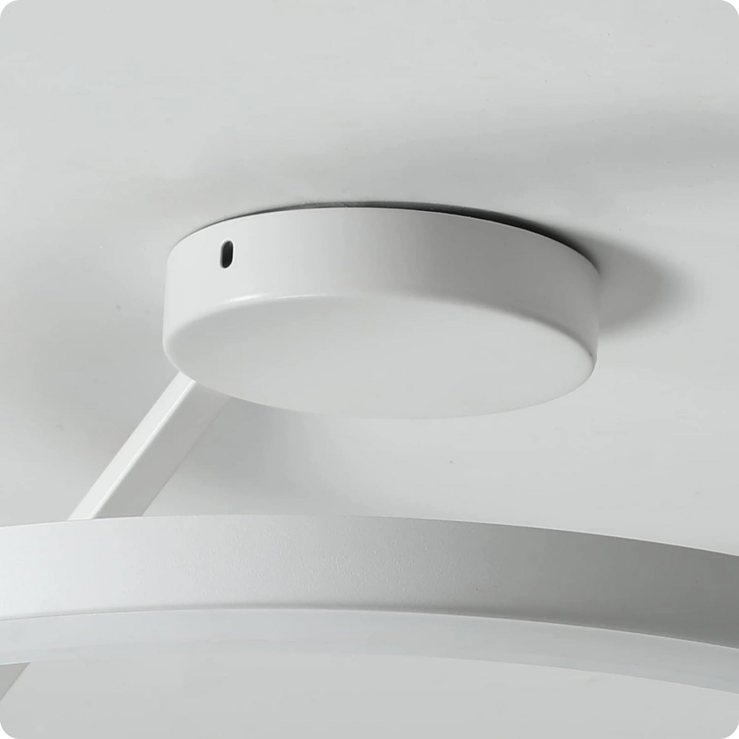 Plafonnier Design LED Anneau Blanc Minimaliste à Intensité Réglable - PlafonnierDeco