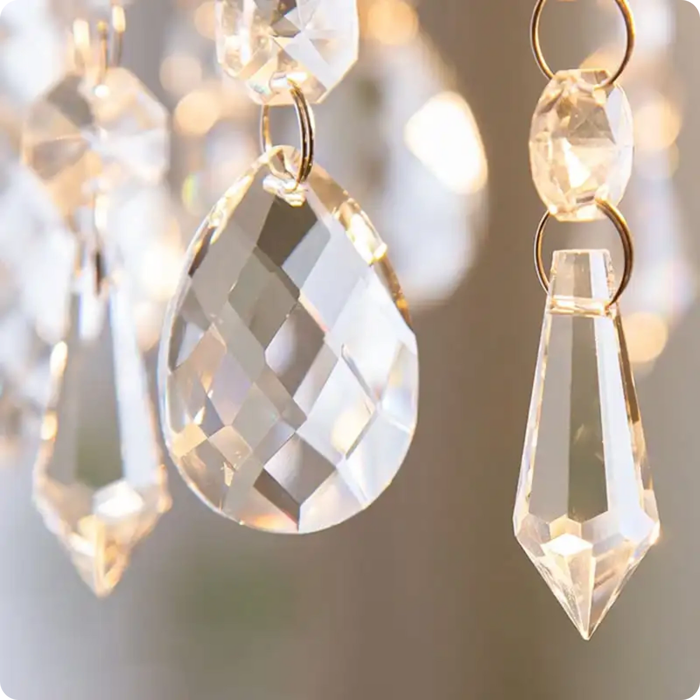 Plafonnier suspendu en verre et cristal doré à LED – Éclairage doux et raffiné - PlafonnierDeco