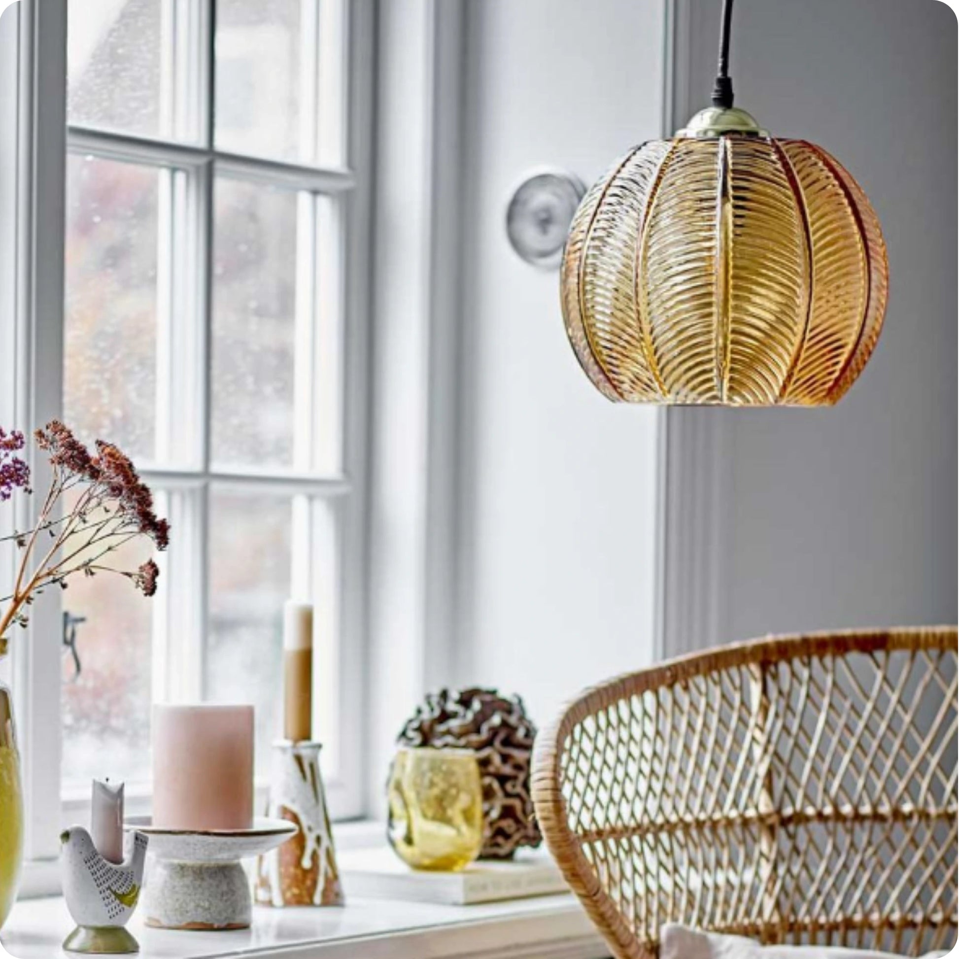 Plafonnier Design Verre Soufflé pour Ambiance Tamisée - PlafonnierDeco