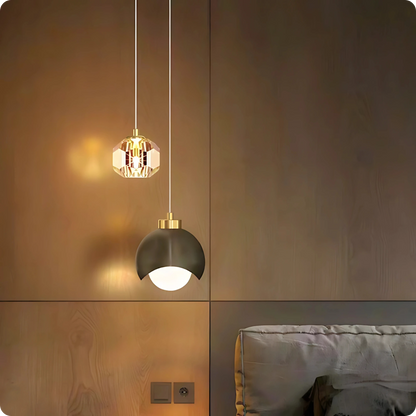 Plafonnier Suspendu Cristal et Métal Doré - Style Nordique avec Ampoules LED - PlafonnierDeco