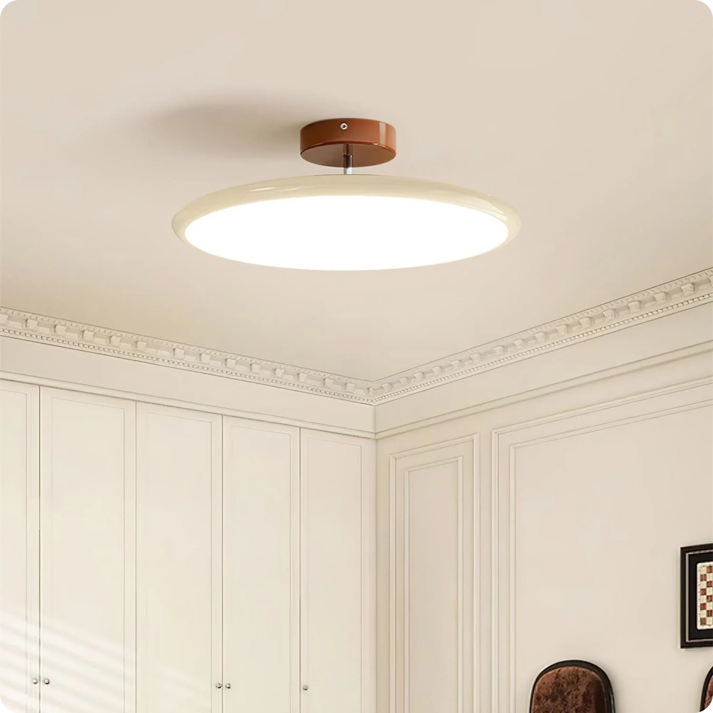 Plafonnier LED rond en métal avec design moderne et décoratif - PlafonnierDeco