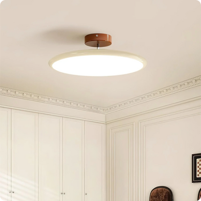 Plafonnier LED rond en métal avec design moderne et décoratif - PlafonnierDeco