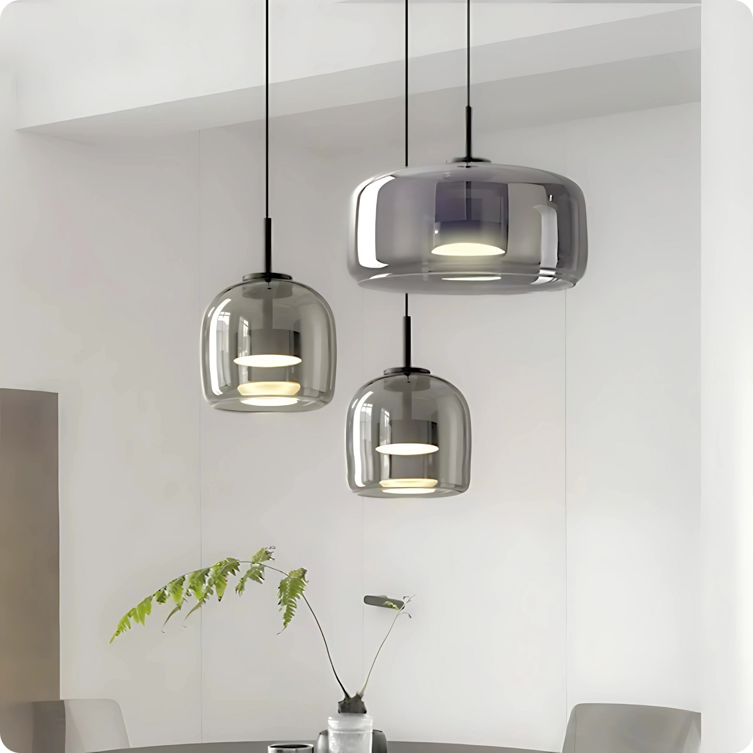 Plafonnier Verre Fumé Suspendu LED pour Ambiance Moderne - PlafonnierDeco