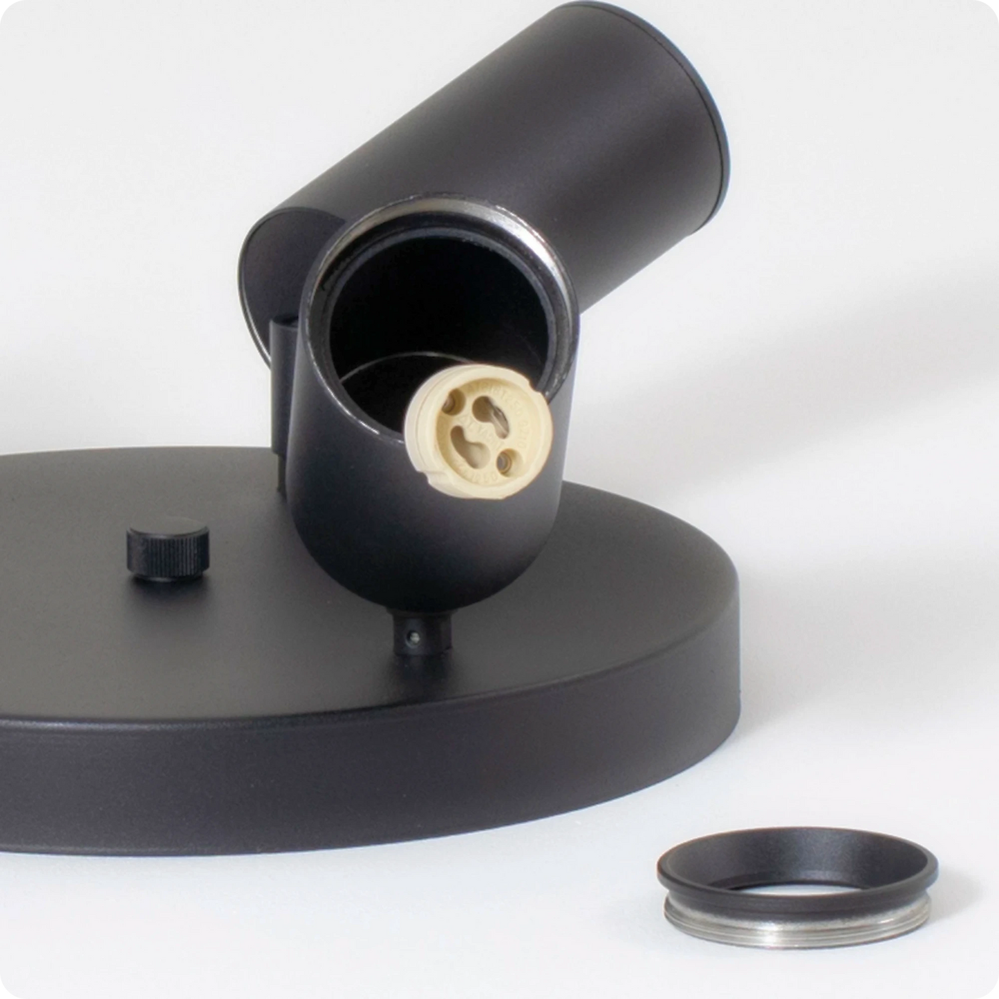 Plafonnier Design Noir Éco-Énergie GU10 Métal pour Intérieur Moderne - PlafonnierDeco