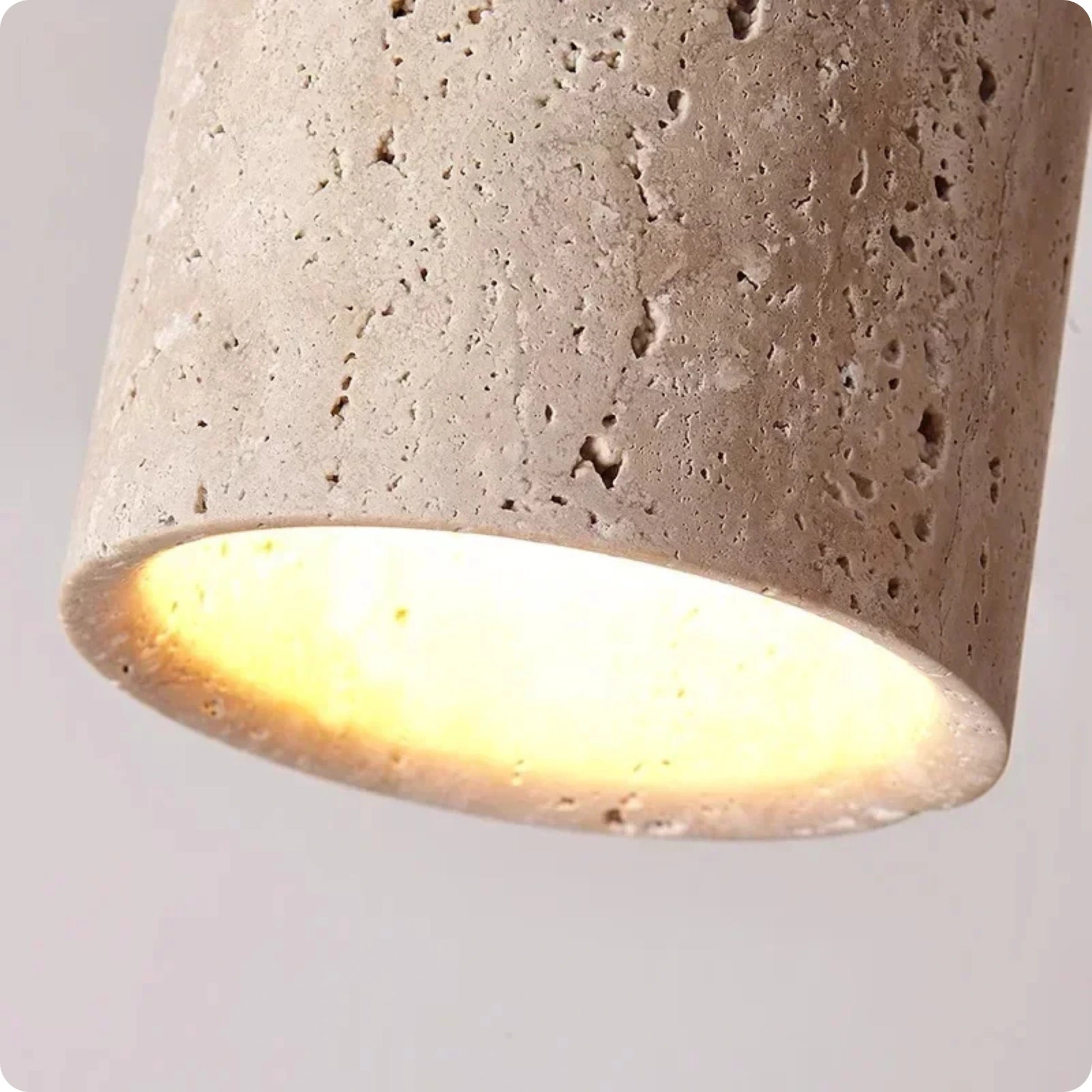 Plafonnier rond bois et plâtre avec éclairage LED doux et moderne - PlafonnierDeco