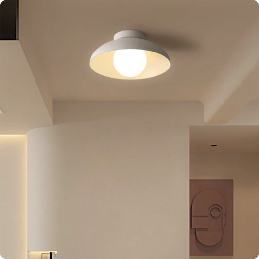 Plafonnier moderne en fer et verre avec style raffiné pour intérieur chic - PlafonnierDeco