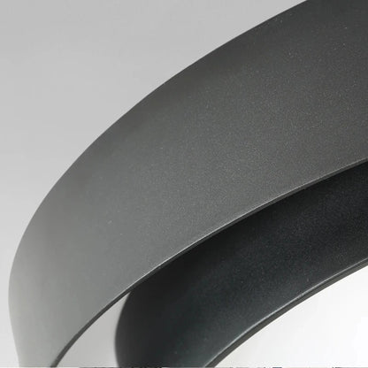 Plafonnier design circulaire en fer et acrylique avec lumière modulable - PlafonnierDeco