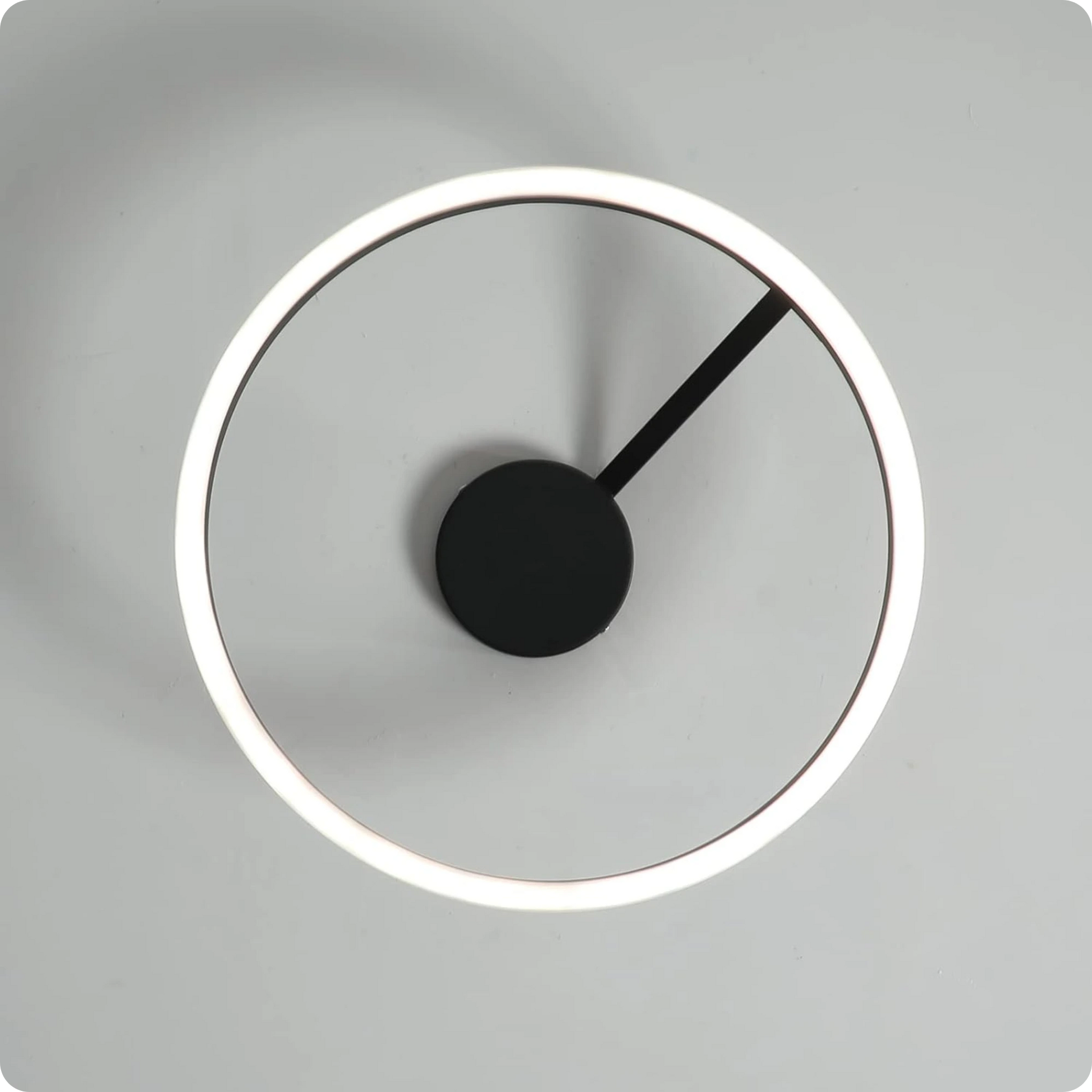 Plafonnier Design LED Anneau Noir Minimaliste à Intensité Réglable - PlafonnierDeco
