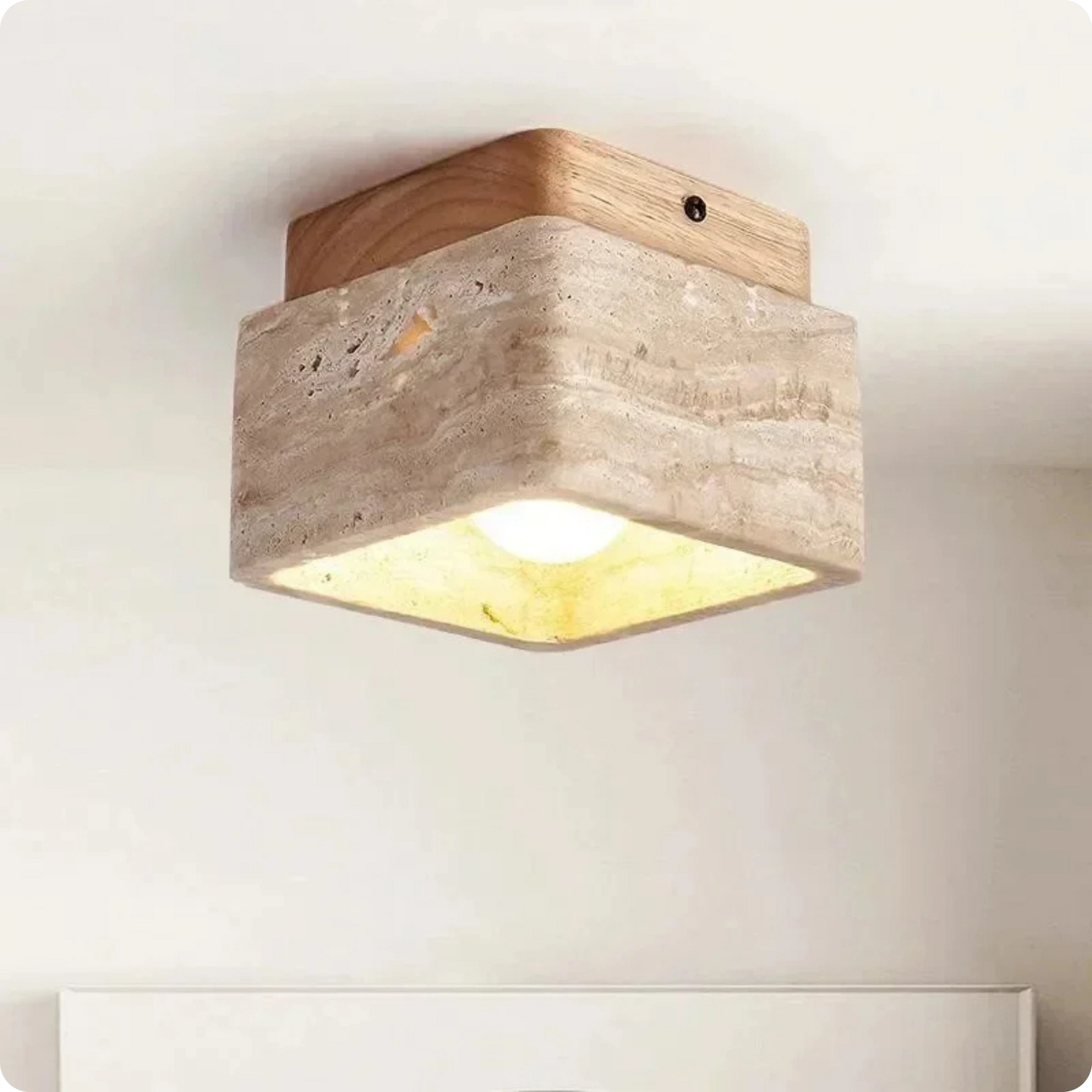 Plafonnier carré en pierre travertin et bois noyer pour lumière chaude - PlafonnierDeco